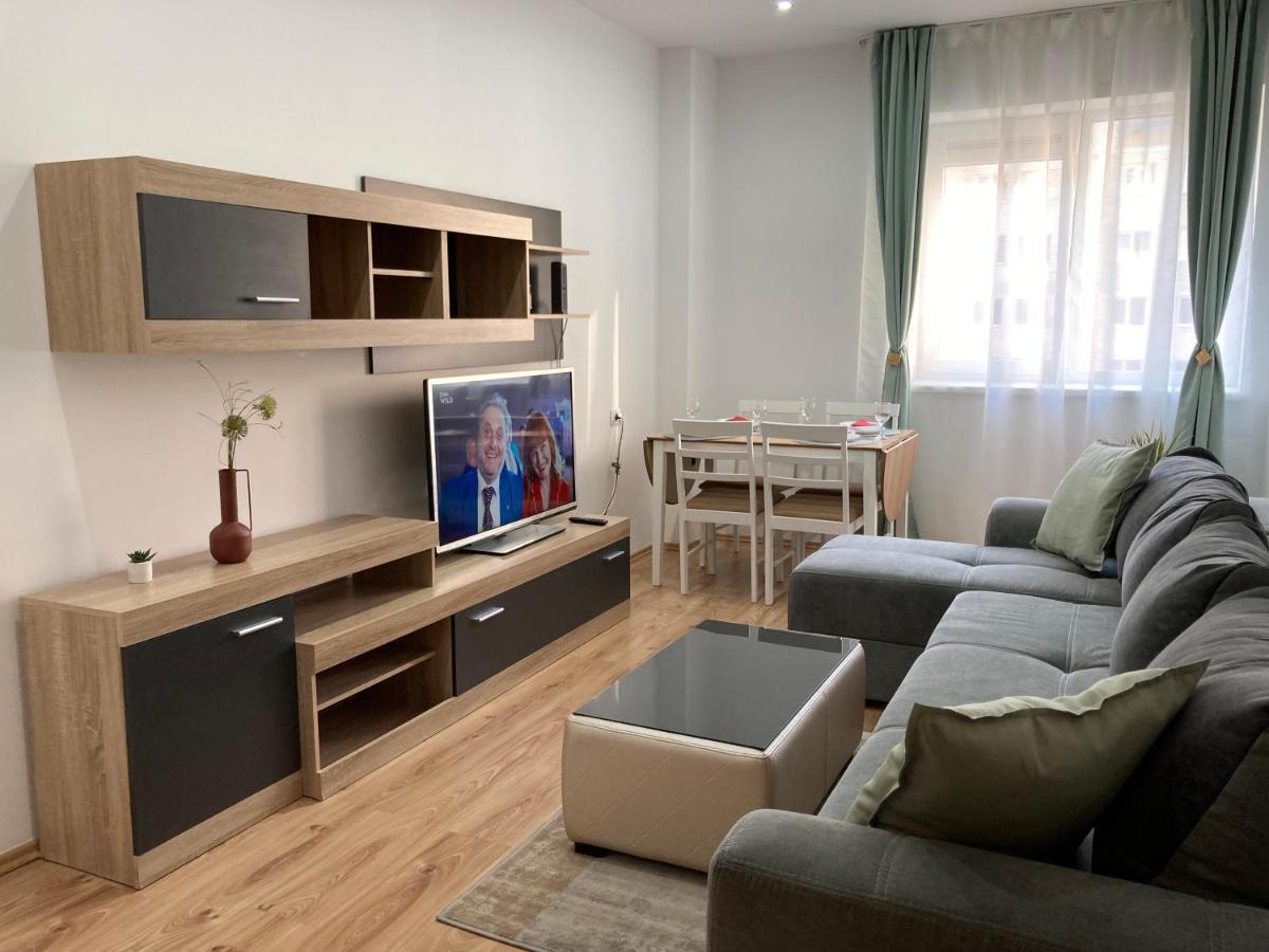 Apartament Laroka House Rin Grand Modern Bucureşti
